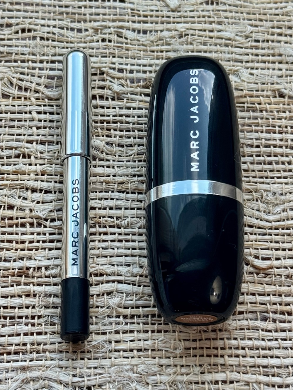 Marc Jacobs - Highliner Gel Eye Crayon AND Accomplice Concealer & Touch-Up Stick